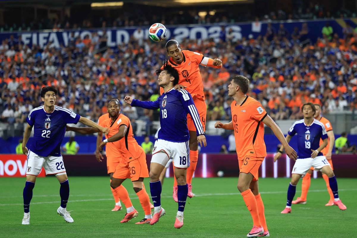 Mundial 2026: Van Dijk entende a insatisfação dos fãs com os intervalos de hidratação