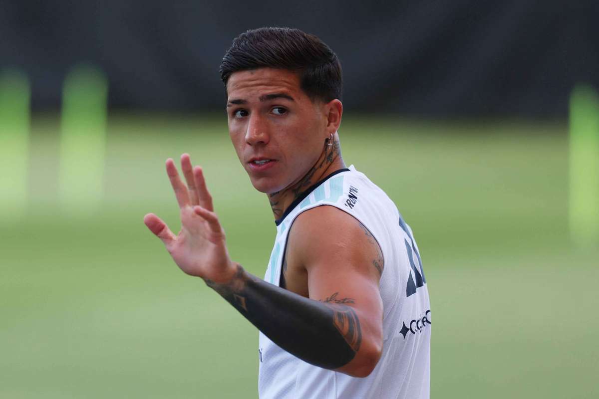 Enzo Fernández, do Chelsea, revela ambição de ser capitão da Argentina no futuro