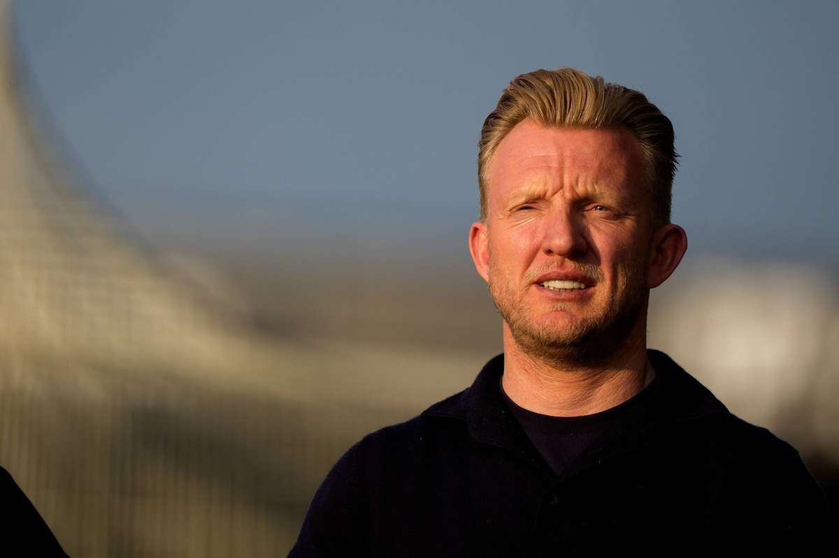 Dirk Kuyt set to leave FC Dordrecht to join Fenerbahce as assistant to Ismail Kartal