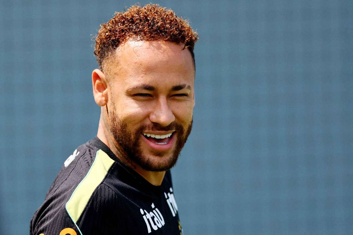 "Habt ihr mich vermisst?": Ganz Brasilien wartet auf Neymar – Kein Gruppenspiel?