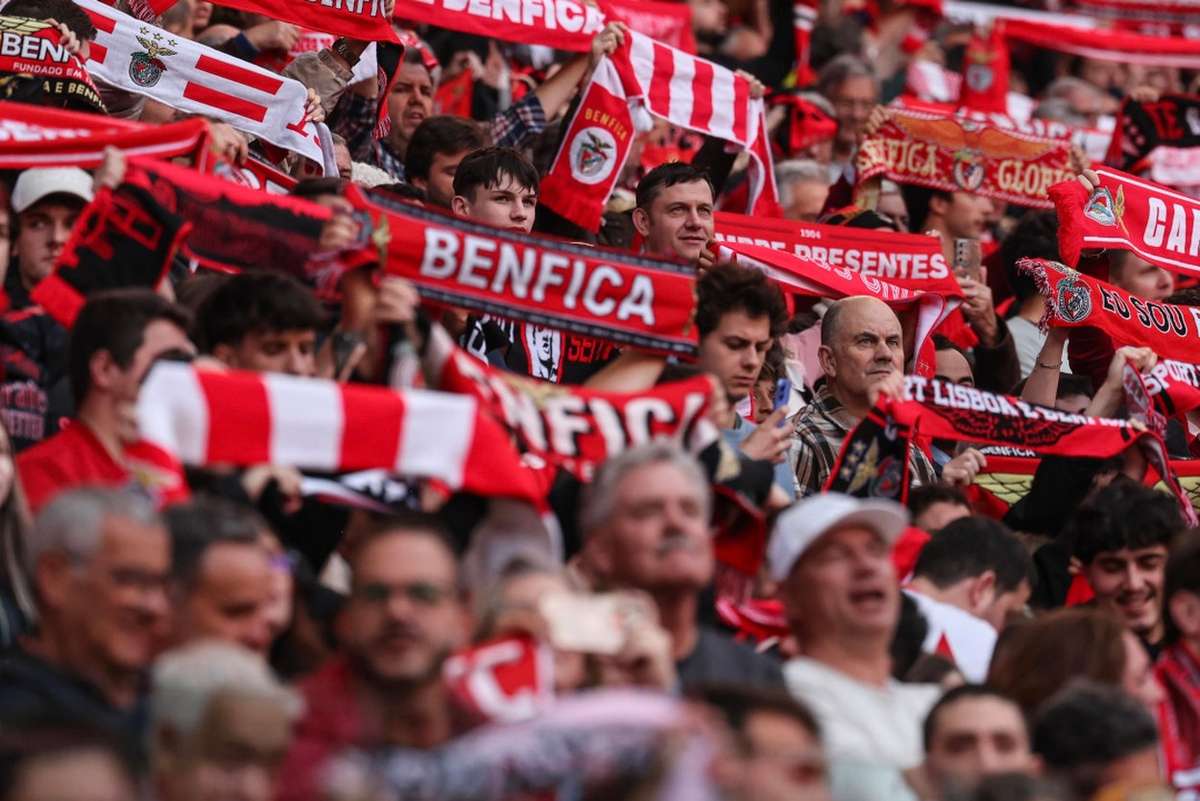 Benfica anuncia jogos de preparação no Algarve com o Flamengo e o Villarreal