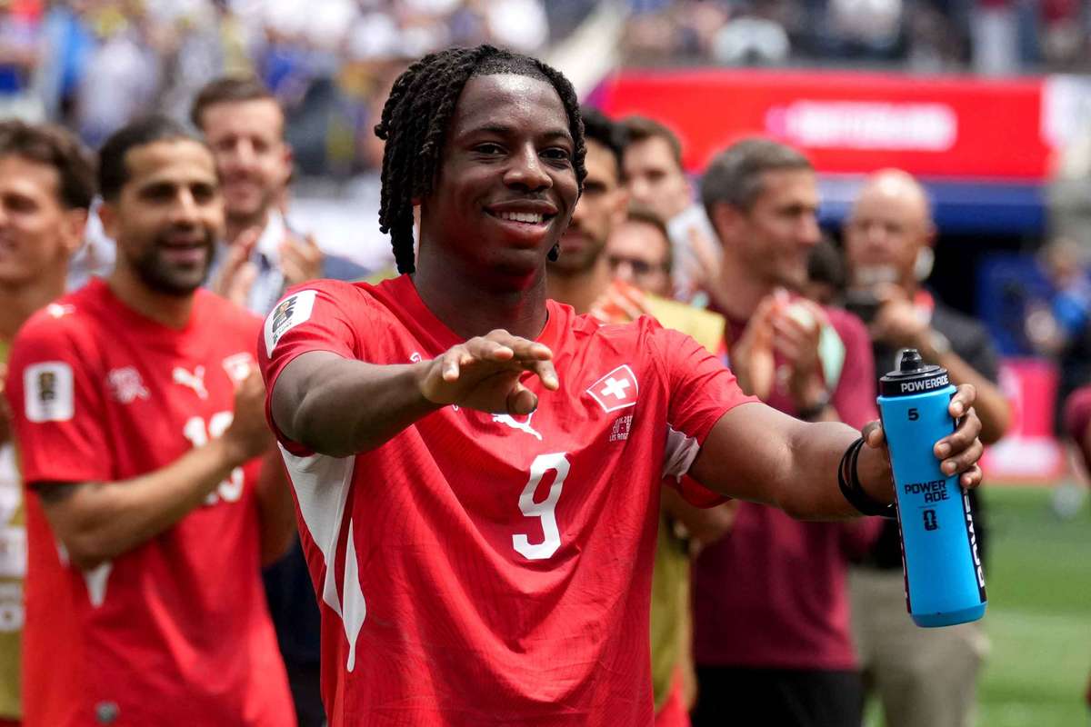 Manzambi verzaubert die Schweiz – Müller-Empfehlung an den FC Bayern