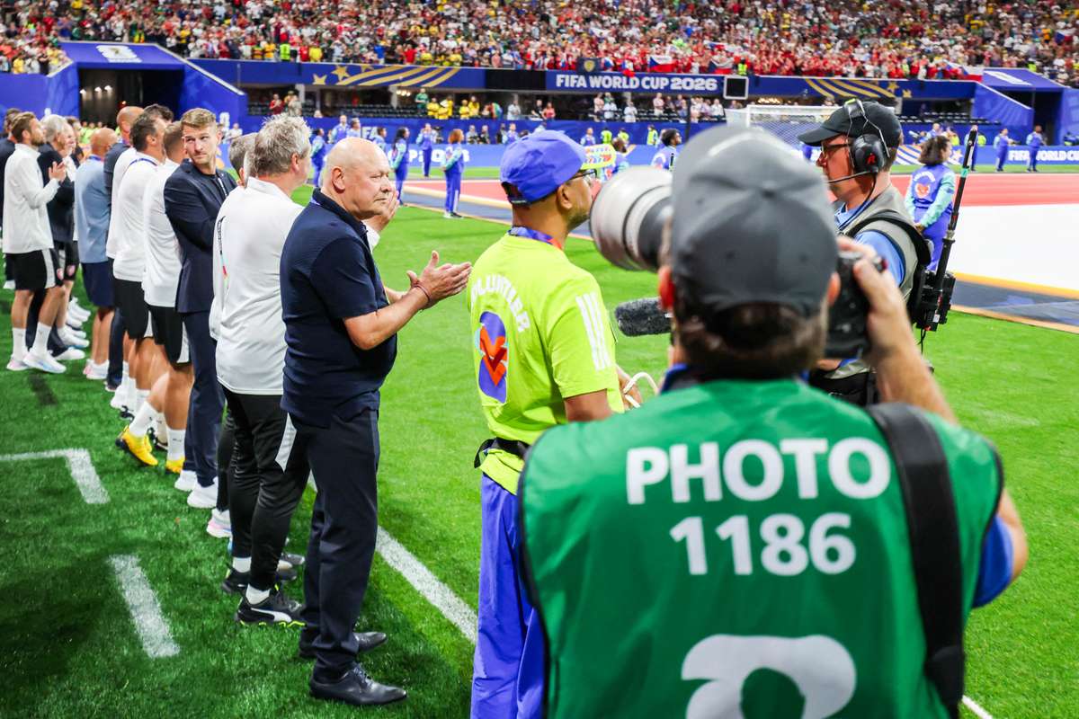 Copa do Mundo: FIFA altera posição de fotógrafos após queixa de Tuchel na Inglaterra