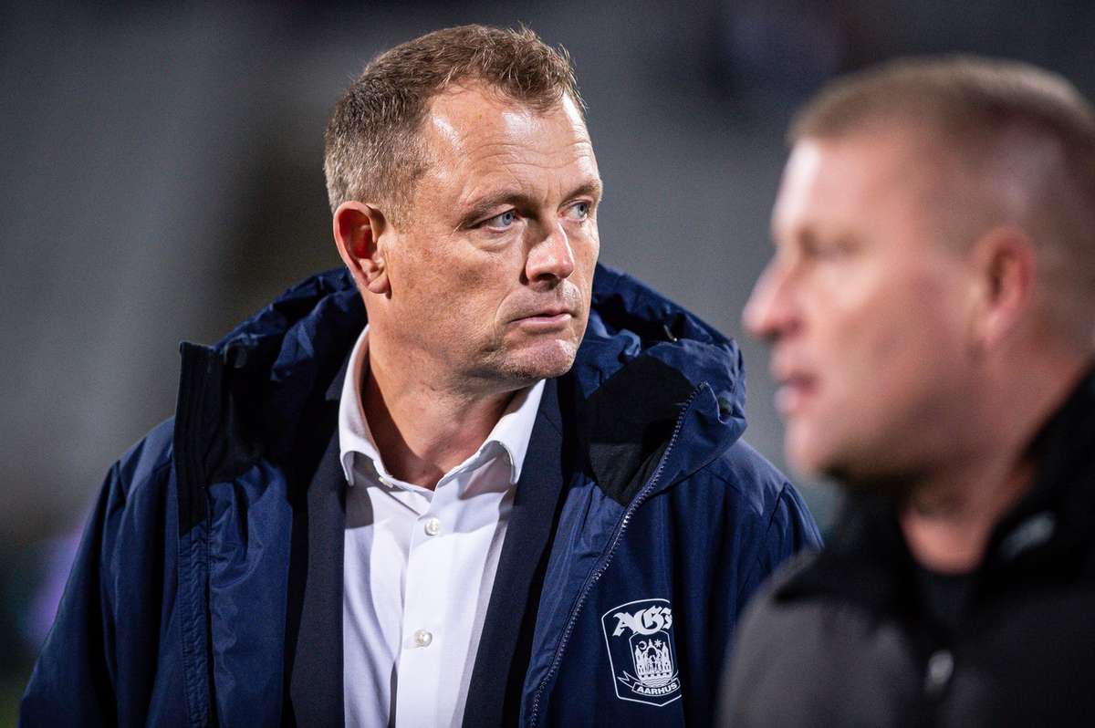 AGF CEO hits out against Aarhus-supporters as large penalties weaken champions