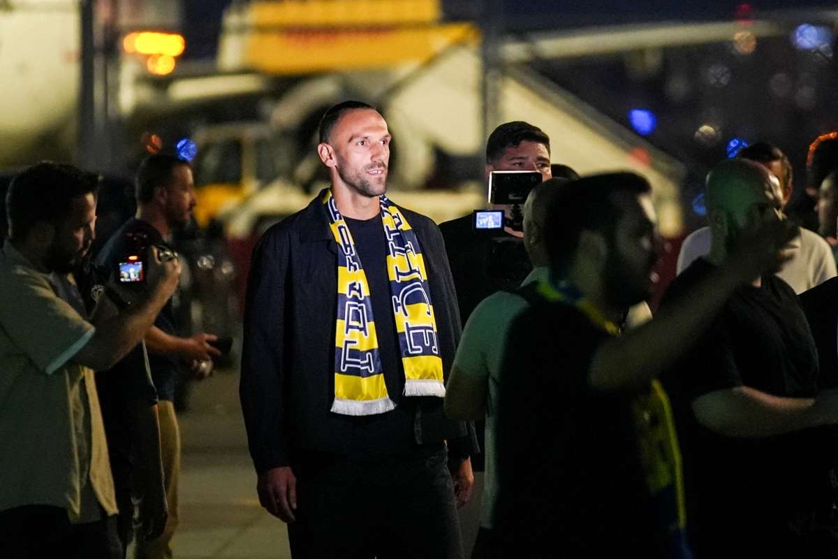 Oficial: Muriqi abandona el Mallorca y ficha por el Fenerbahçe