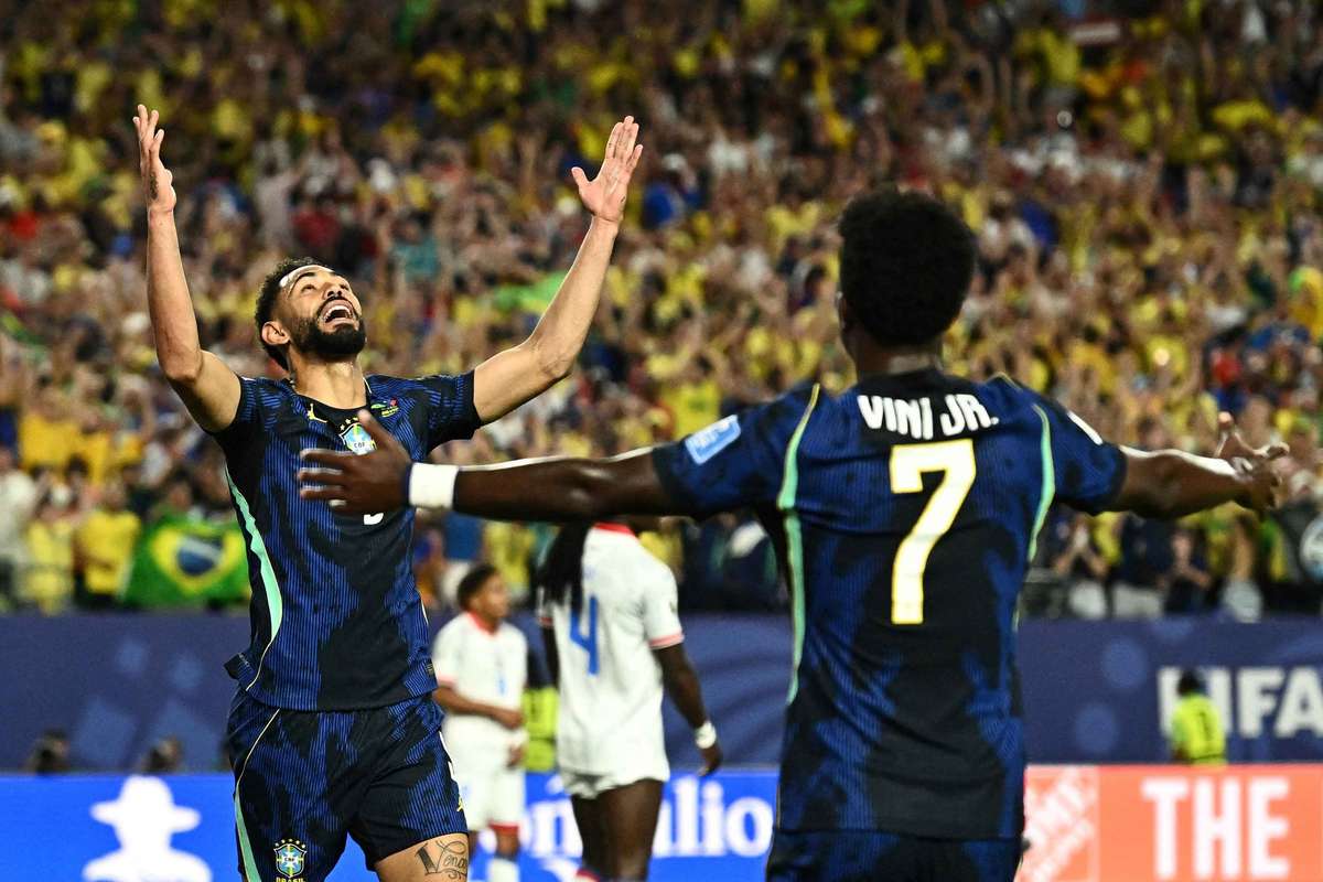 Au petit trot, le Brésil domine aisément Haïti et lance sa Coupe du monde