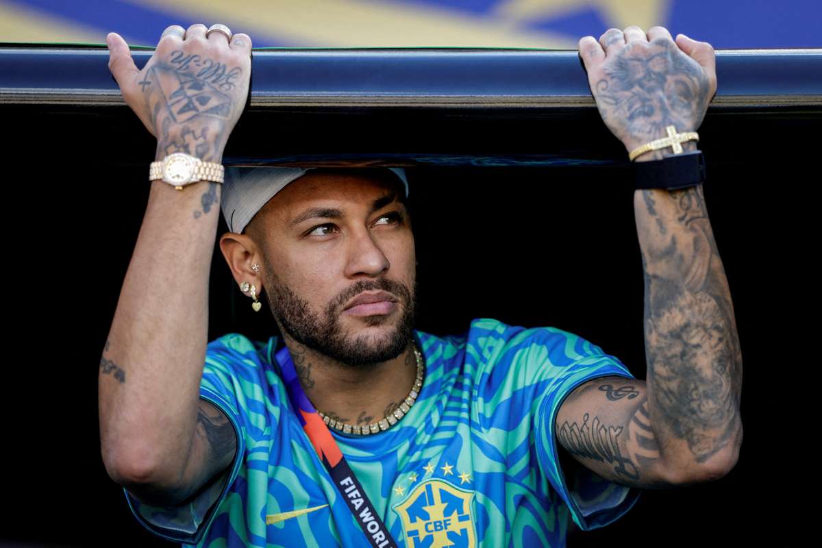 Neymar sera disponible contre l’Écosse, annonce Ancelotti face à la presse