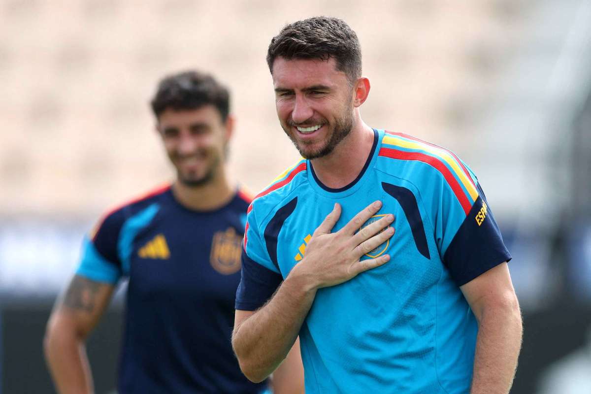 Laporte cree que a España le toca decir "aquí estamos" ante Arabia Saudí