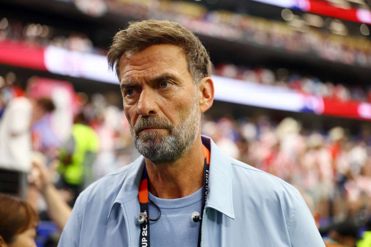 Mundial-2026: Jurgen Klopp responde a Van der Vaart após críticas a Van Dijk