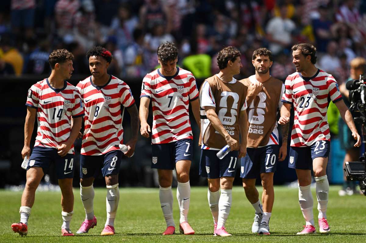 Former US coaches speak of country's latest win, but highlight warning signs