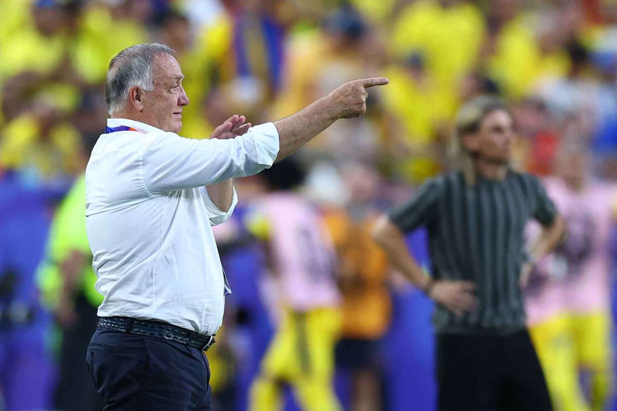 "Ils se sont battus comme des lions" : Advocaat fier du point historique de Curaçao en Coupe du monde
