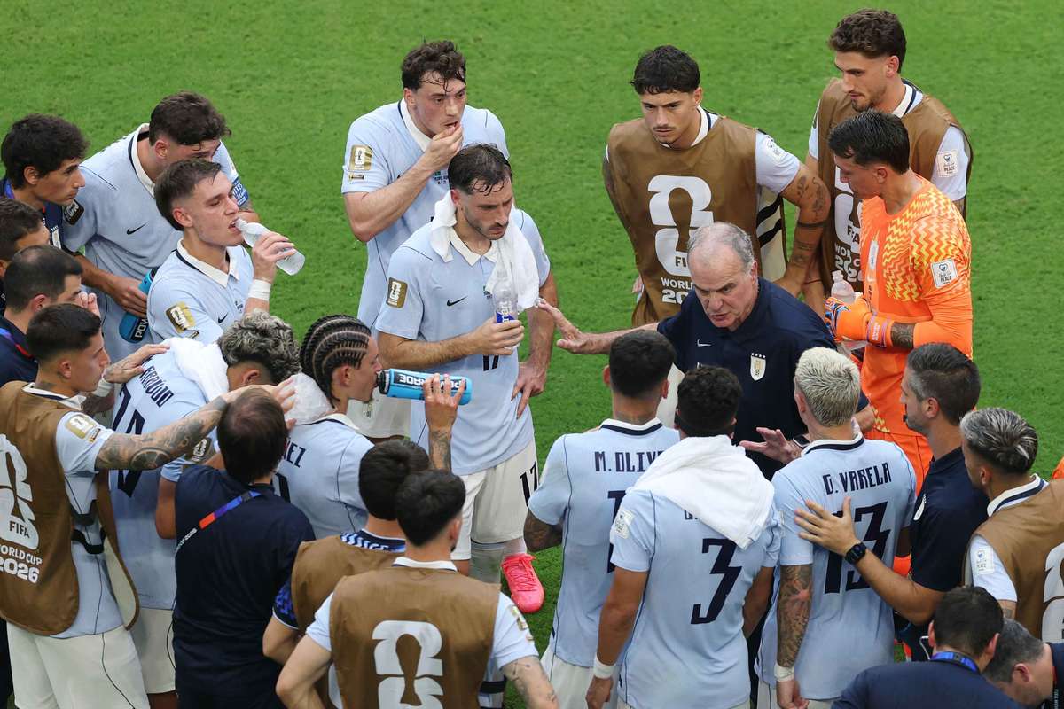 Muslera-Luis Suárez, dos gestiones distintas de Marcelo Bielsa