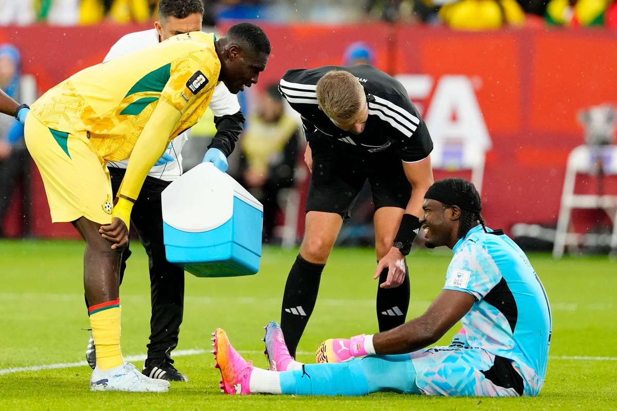 Ghana's Ati-Zigi to face late fitness test ahead of England clash