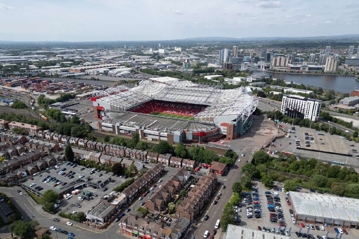Manchester United secure majority land for proposed new 100,000-seater stadium