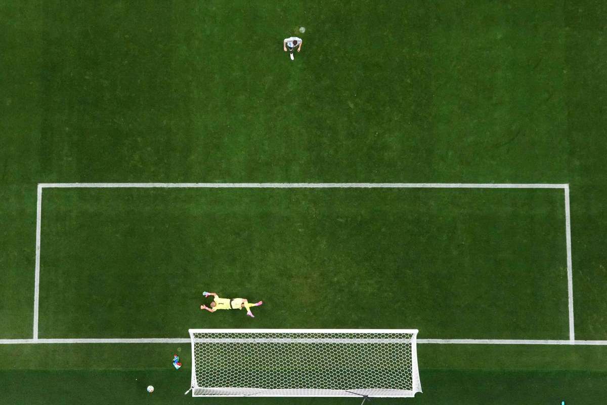 Messi bate recorde de pênaltis perdidos em Copas do Mundo