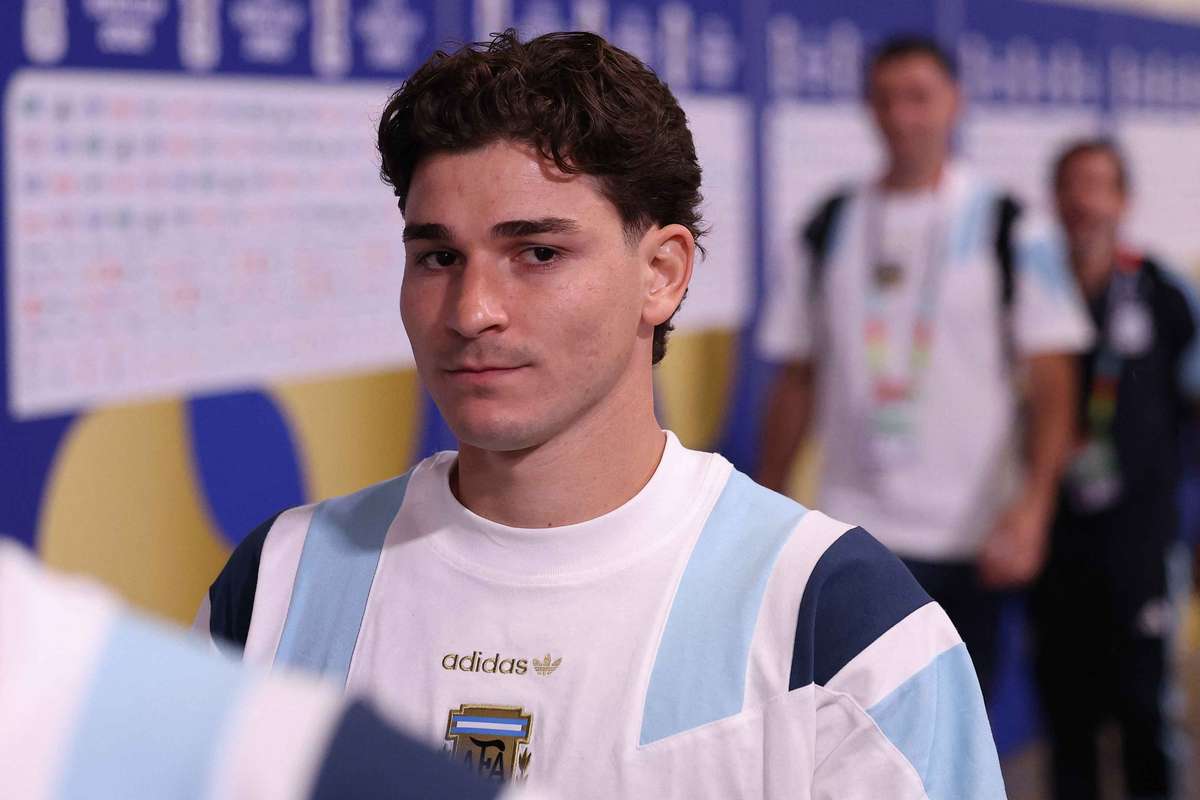 Julian Alvarez wants to leave Atletico Madrid to 'fulfil his dream'