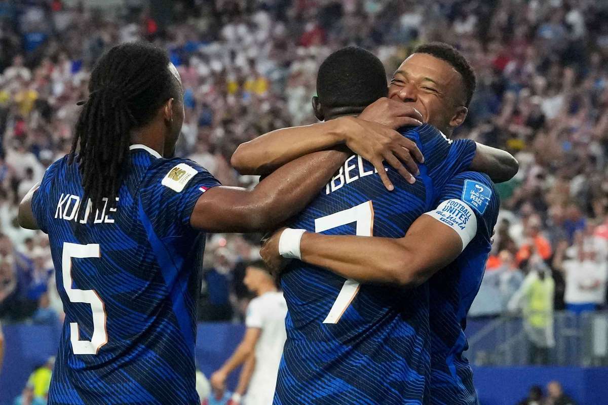 Mbappe stars in Philly rain as France overpower Iraq to advance