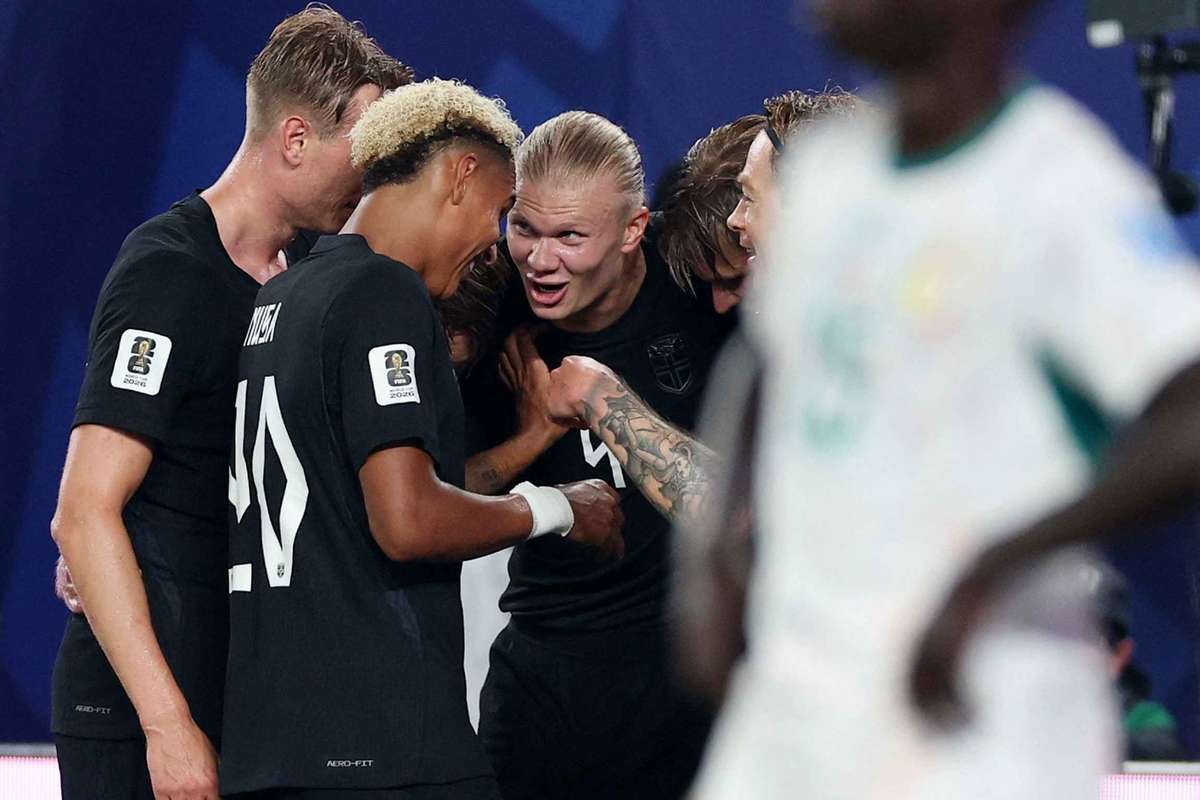Haaland scores twice as Norway hold off Senegal to book spot in knockouts