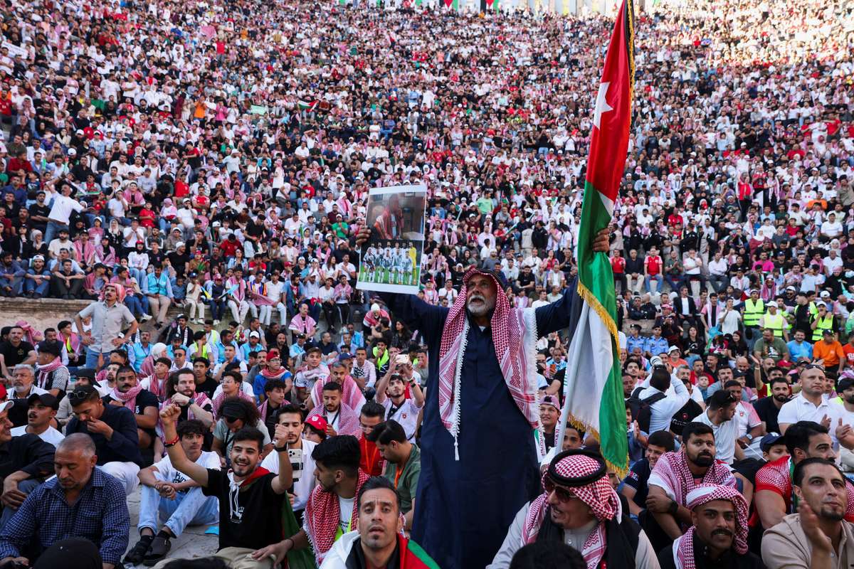 Un aficionado fallece en Jordania tras una estampida en plena retransmisión del Mundial