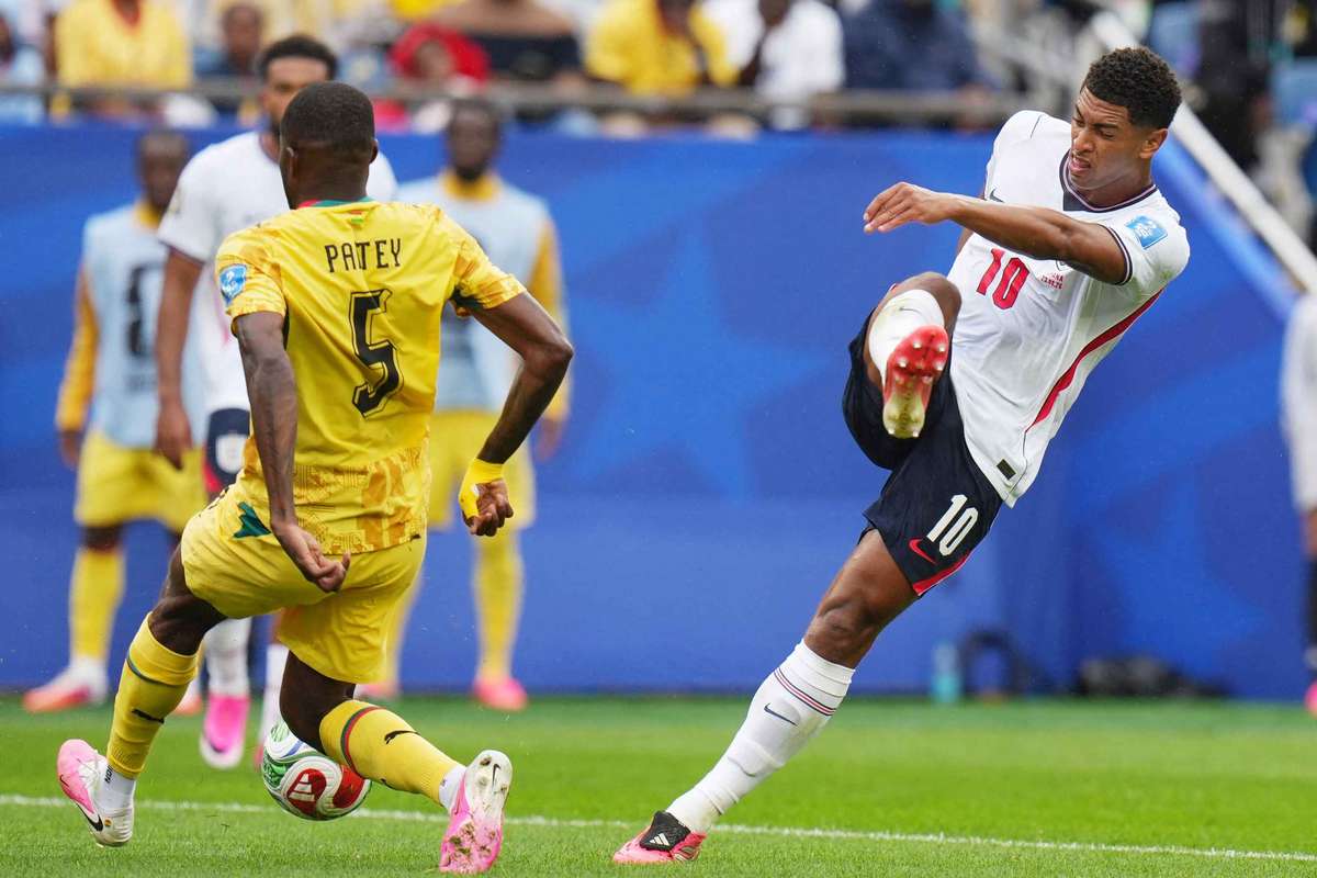 Número do Jogo: Gana bloqueia 6 finalizações da Inglaterra e segura empate com retranca