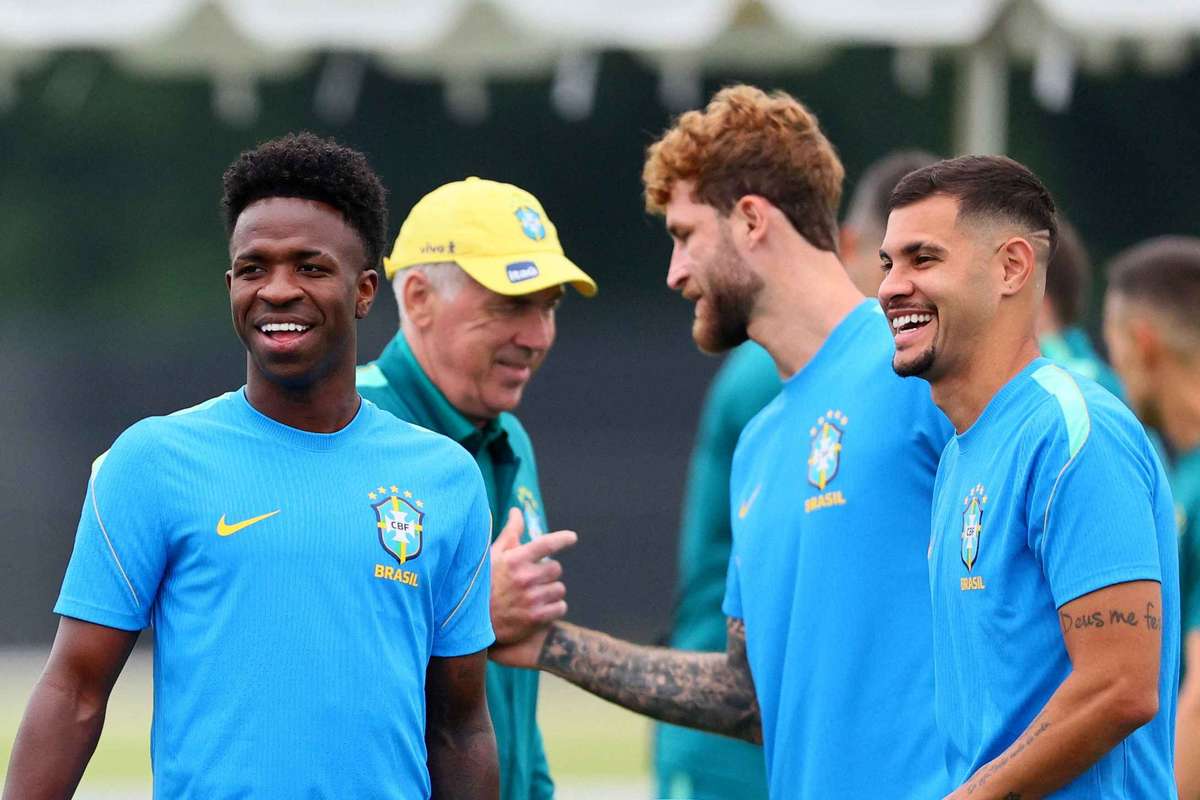 Mundial-2026: Três grupos fecham e cinco seleções vão qualificar-se