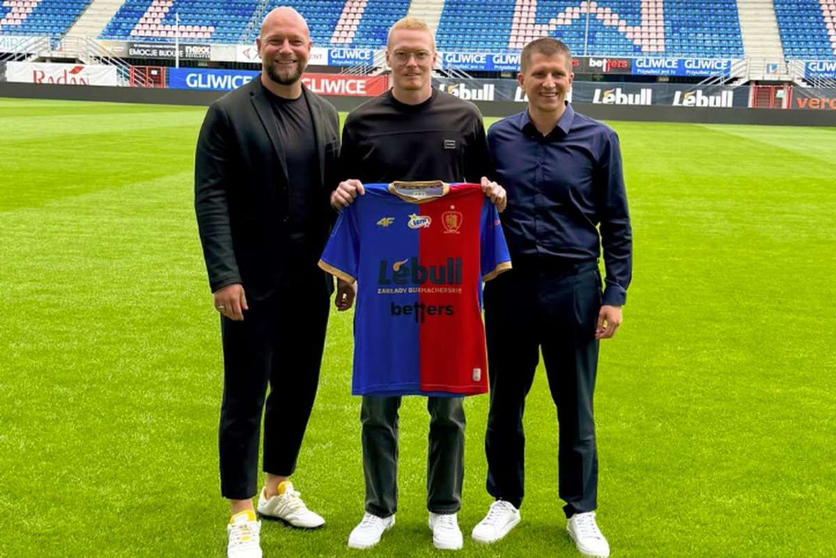 Oficial: Domen Gril troca o Académico de Viseu pelo Piast Gliwice