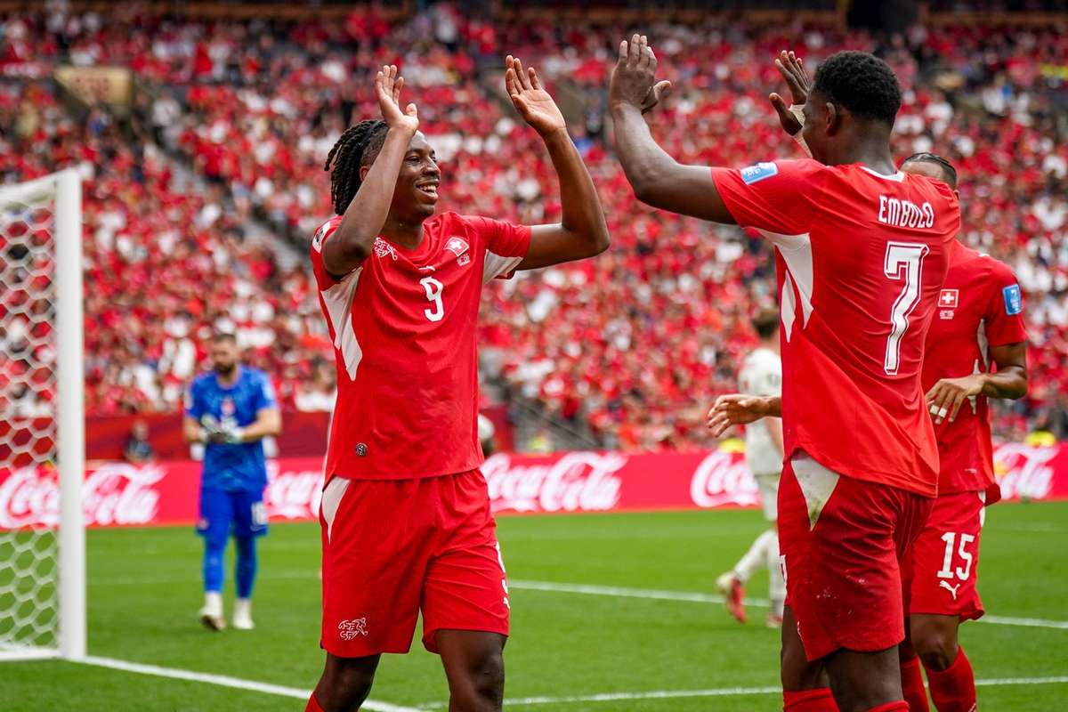 Switzerland top Group B of World Cup with narrow win over hosts Canada