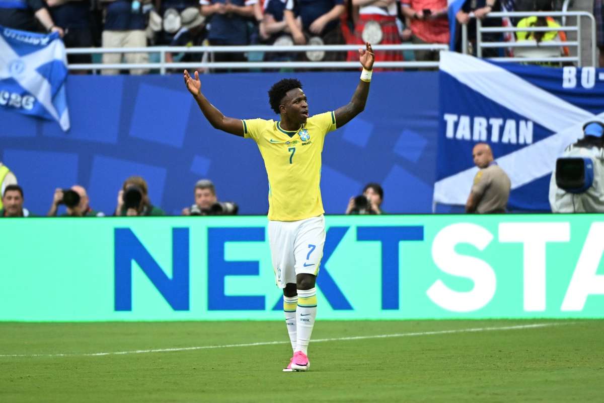 Vinícius disfruta del Mundial en medio de rumores y sin renovar con el Real Madrid