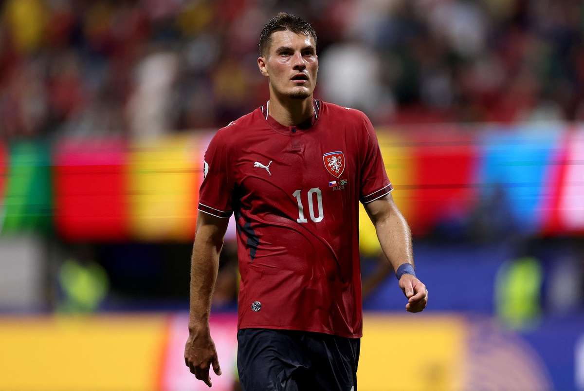 Patrik Schick se aposenta da seleção tcheca após fiasco na Copa do Mundo