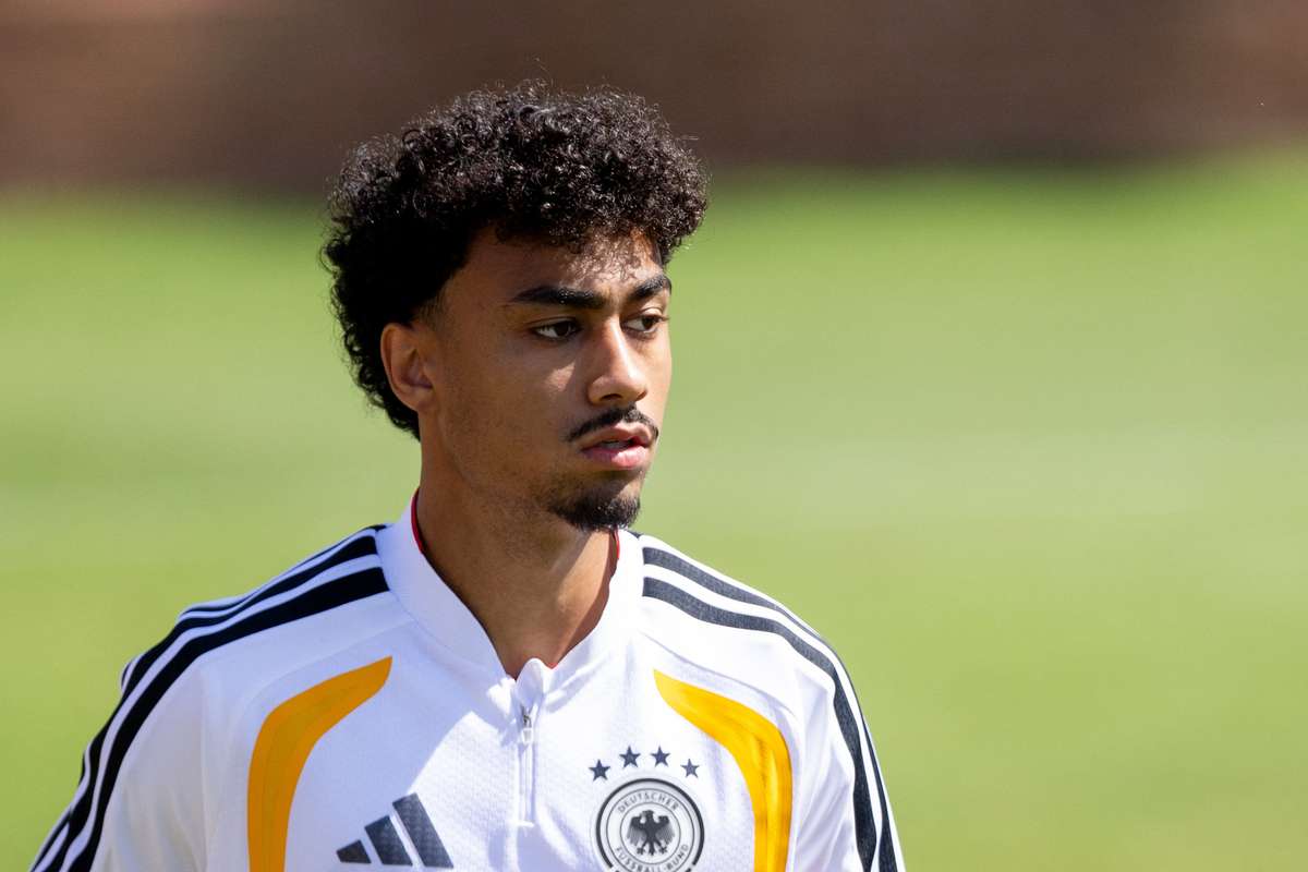 Bayern prepara-se para pagar 55 milhões de euros por Nathaniel Brown (Eintracht Frankfurt)