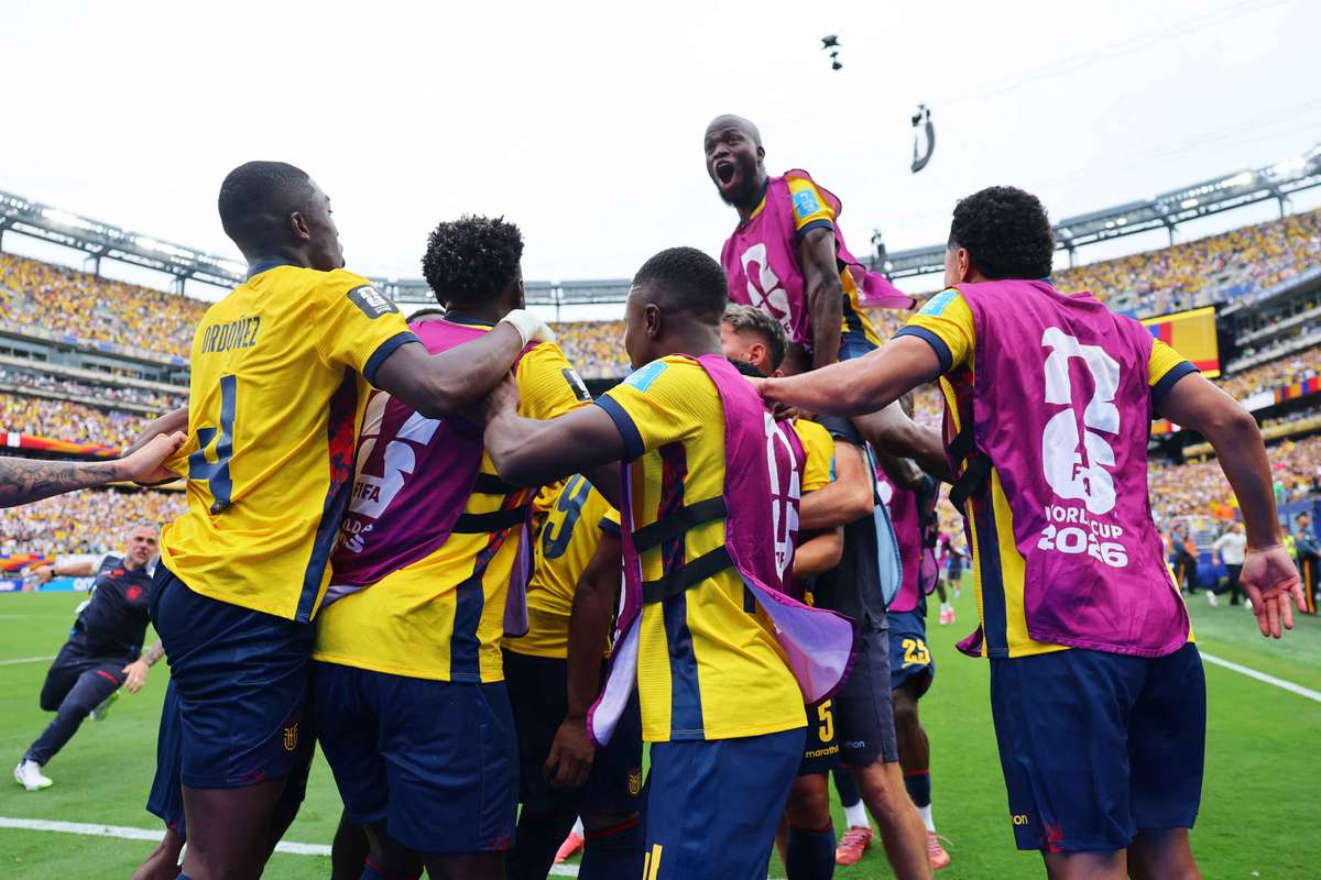 Equador soma 8 jogadores com nota 7+ em virada sobre Alemanha; veja avaliações