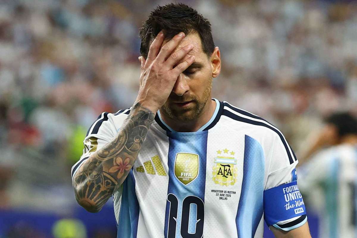 Messi será reserva contra Jordânia, revela Scaloni