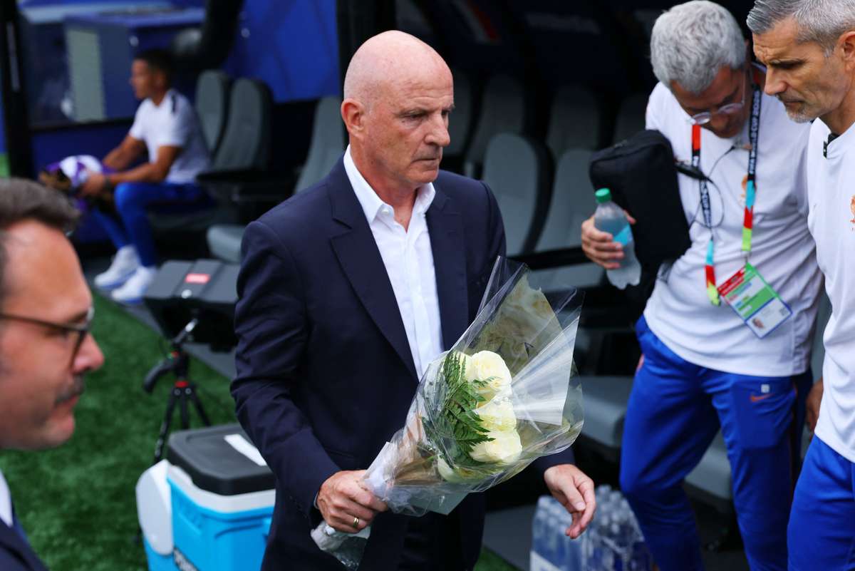 Mundial-2026: Didier Deschamps regressa no sábado após funeral da mãe