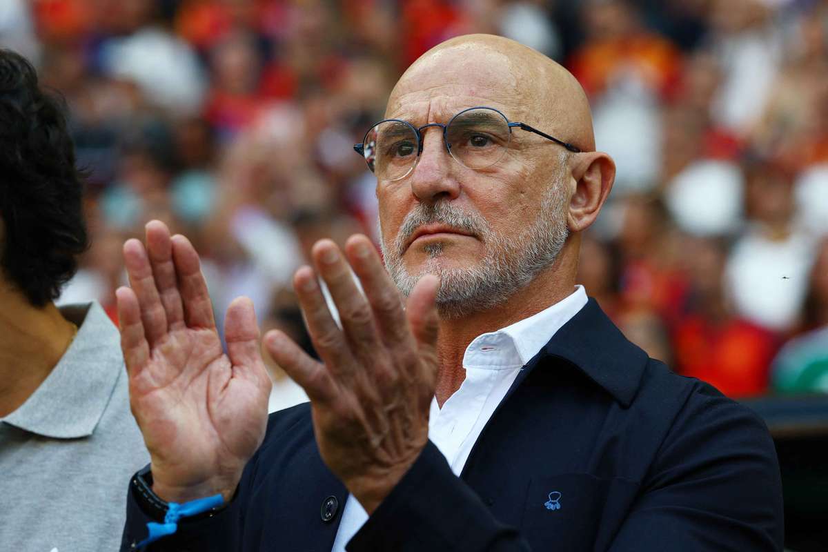 La Roja est "infatigable", dit De La Fuente après la victoire contre l'Uruguay