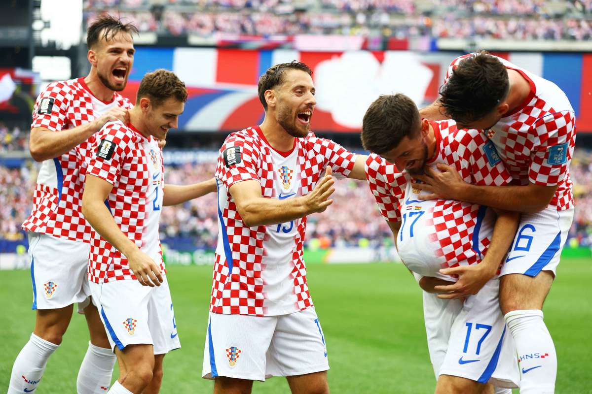 Croácia vence Gana com drama e se garante no mata-mata da Copa do Mundo