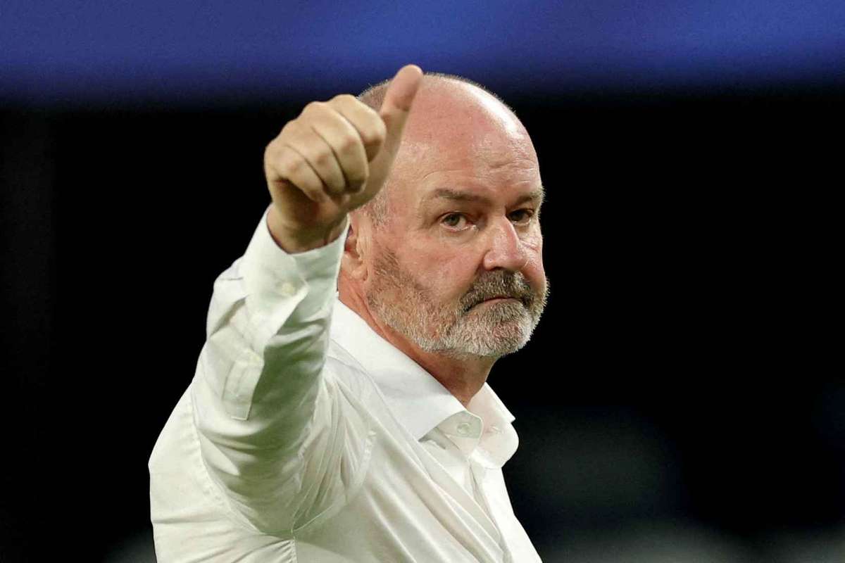 Steve Clarke dimite como seleccionador de Escocia tras la eliminación en el Mundial