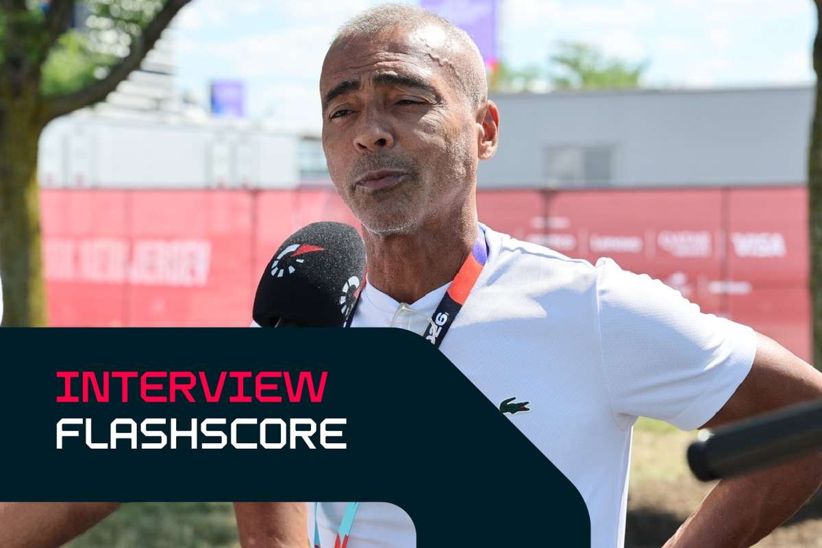 Interview Flashscore - Romario :  "A partir du match contre l’Écosse, le Brésil a montré toute l’importance du maillot"