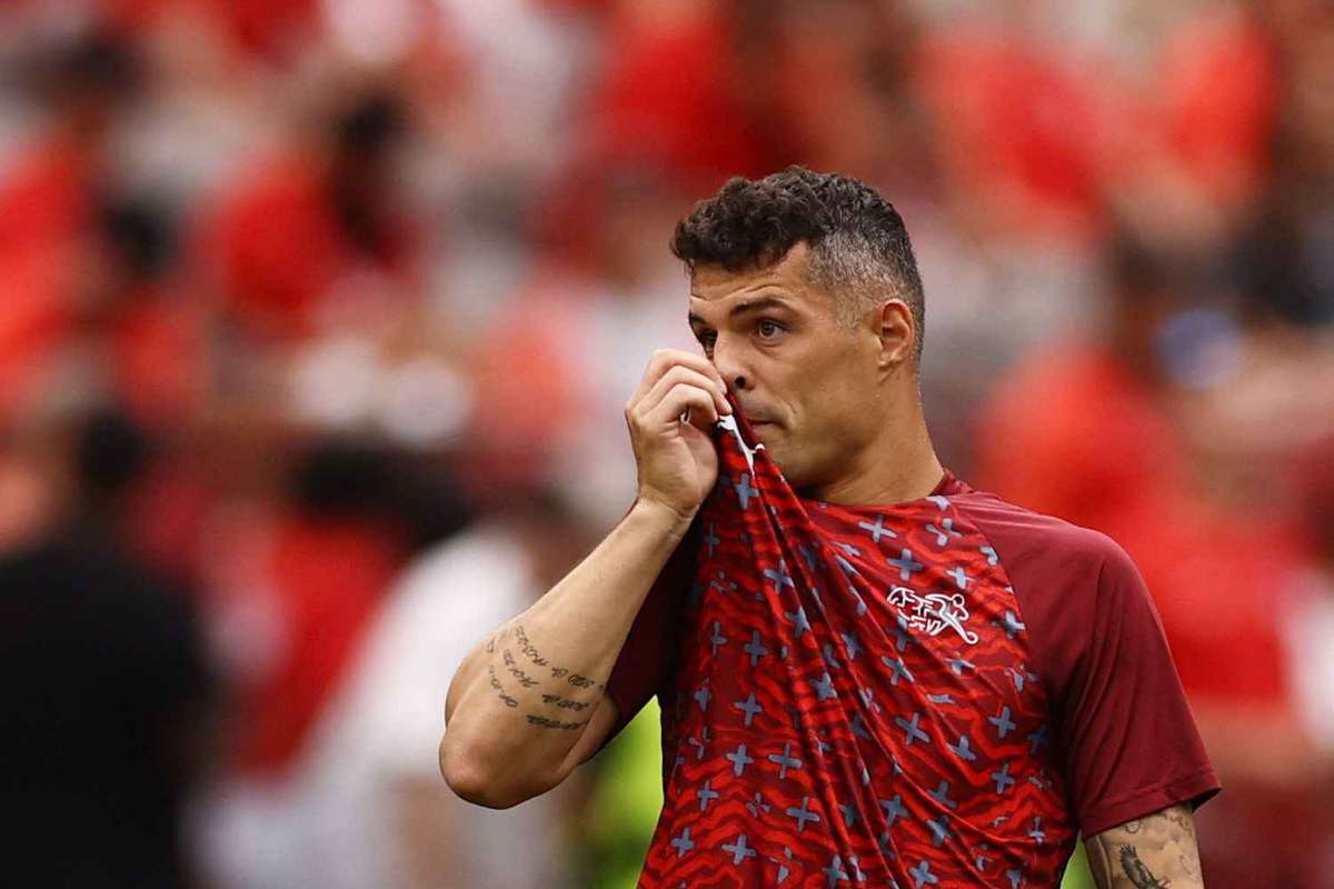 Aposta do Chelsea em Xhaka evidencia mudança na estratégia de construção do plantel