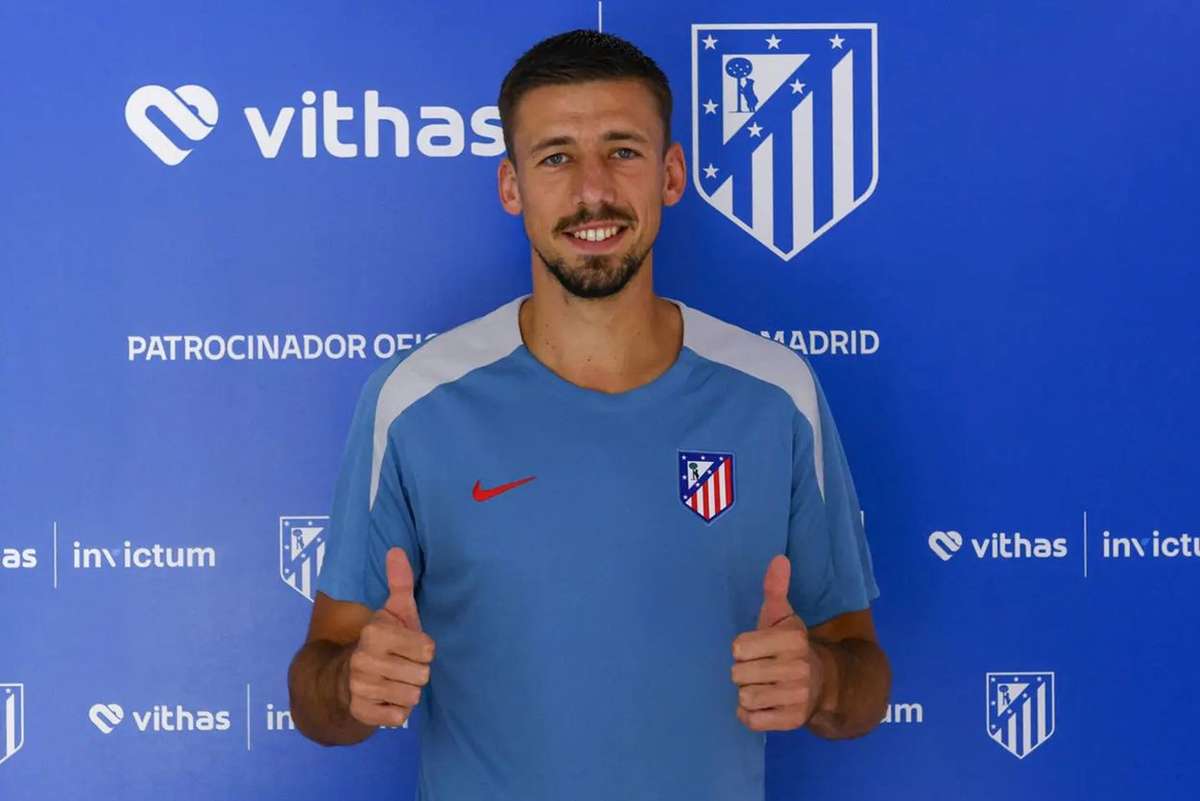 Clément Lenglet est déjà à Lisbonne pour renforcer Benfica : "Très heureux"