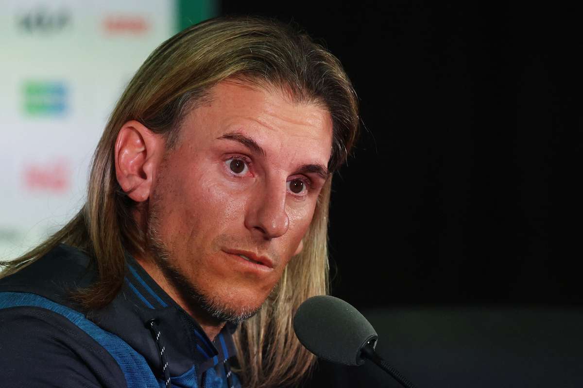 Ecuador's Beccacece brushes off travel delays & underdog tag ahead of Mexico clash