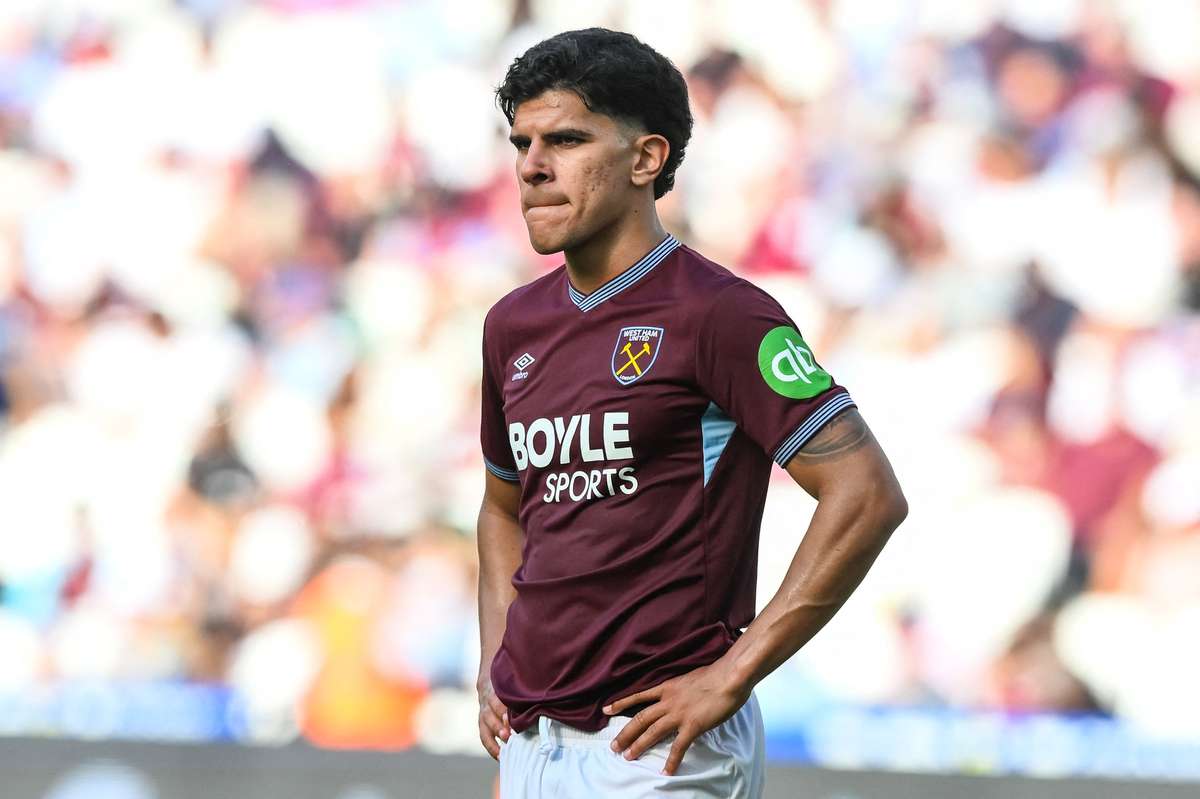 Flashscore sources: Man Utd avoided bidding war over Spurs-bound Fernandes