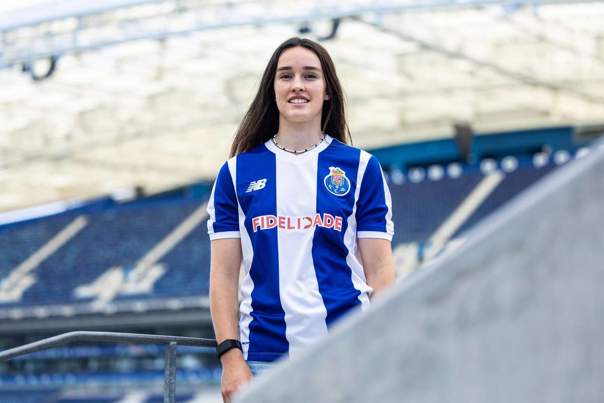 Feminino: Daniela Areia Santos (ex-Benfica) assina pelo FC Porto