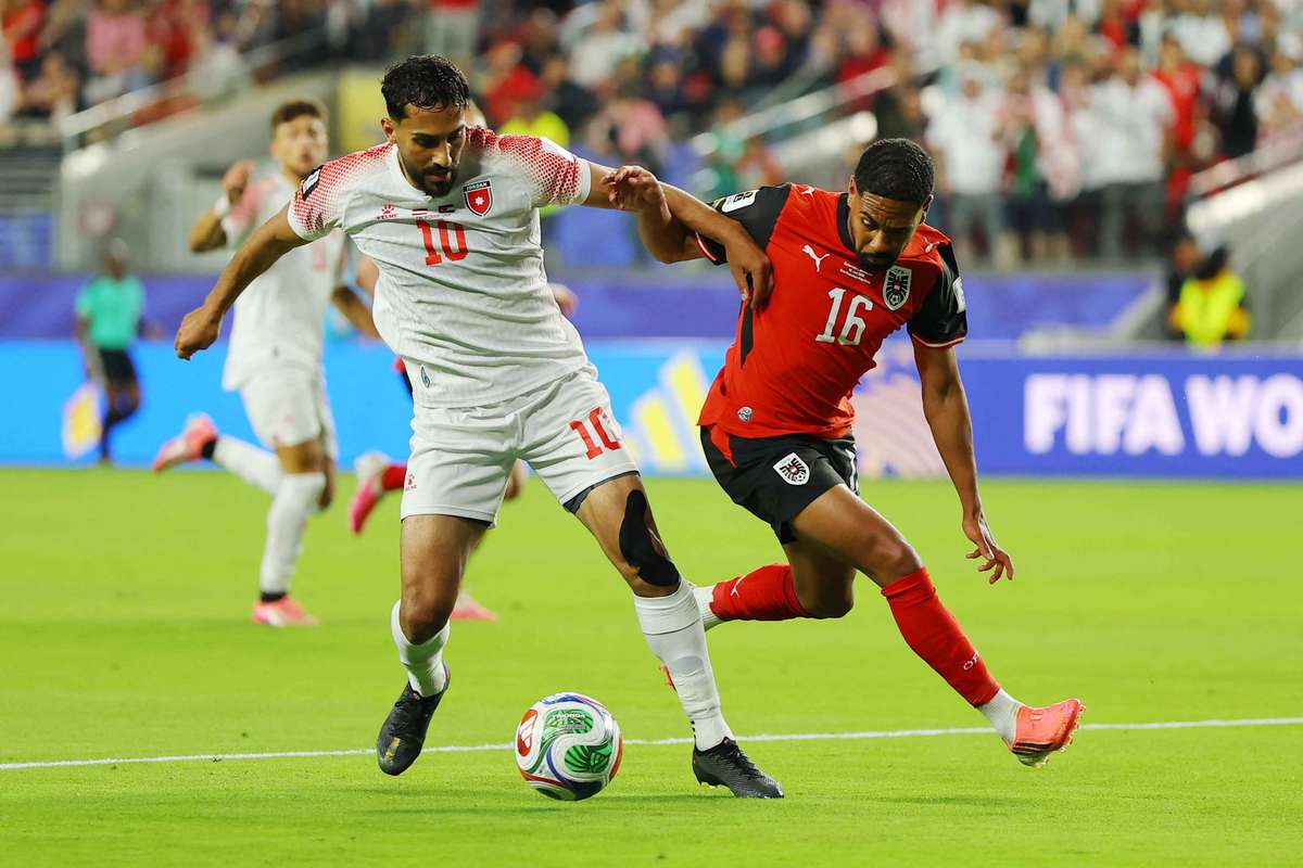 El lateral austríaco Mwene será baja ante España por una lesión muscular