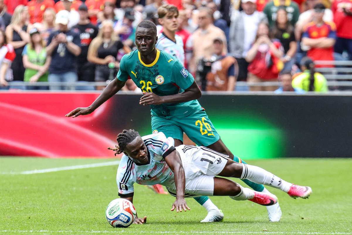 Pape Gueye hace saltar por los aires a Senegal: "Me tomo un descanso"