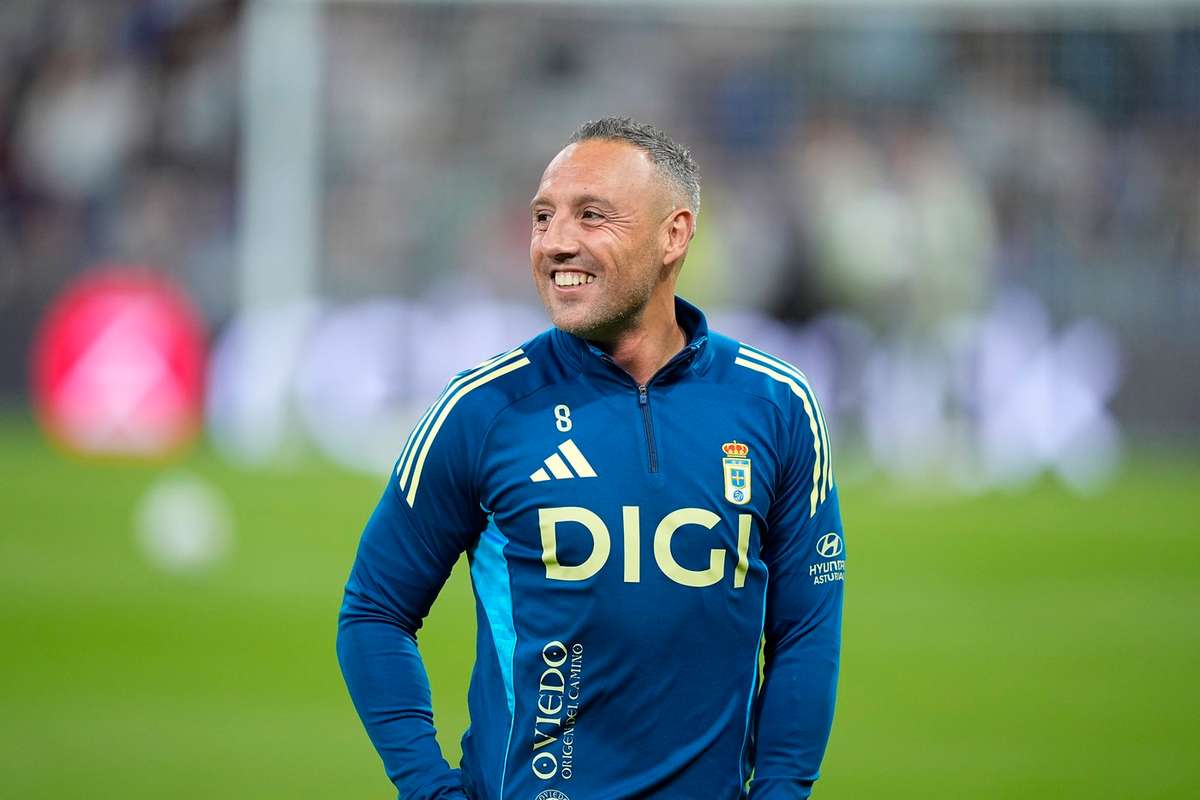 Former Arsenal and Spain star Santi Cazorla retires from football