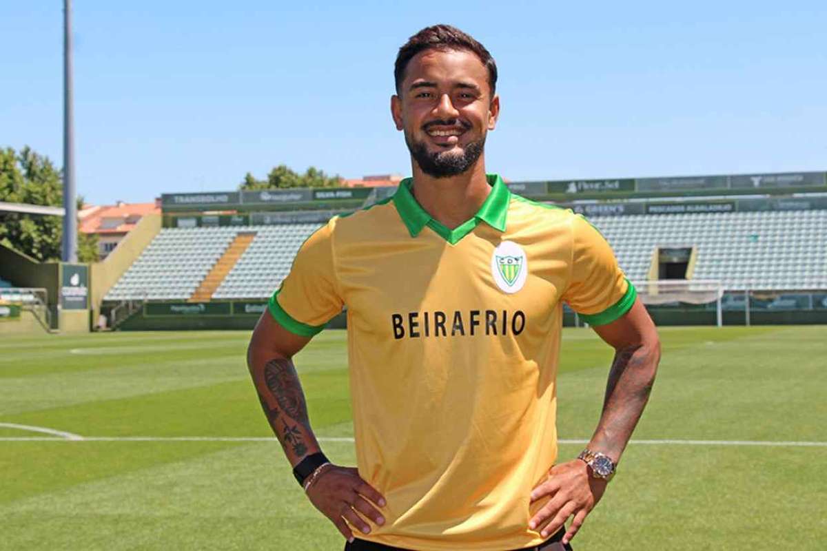Oficial: Tondela volta a pescar no Feirense e contrata lateral Zé Ricardo