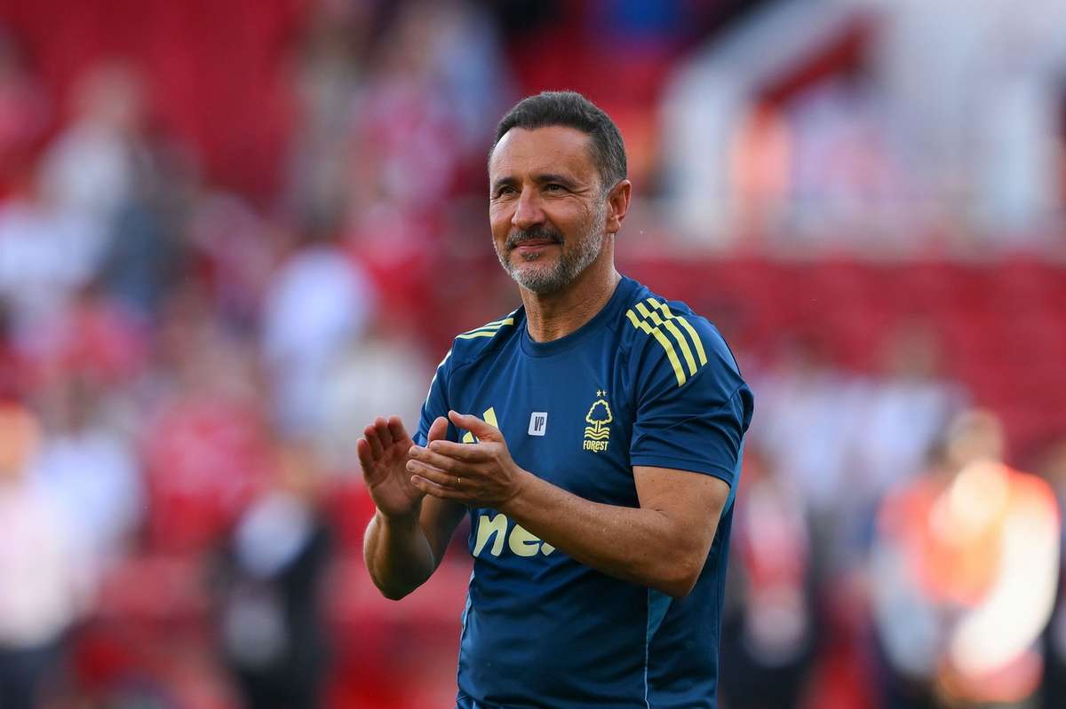 Nottingham Forest confirma saída surpreendente do técnico Vitor Pereira