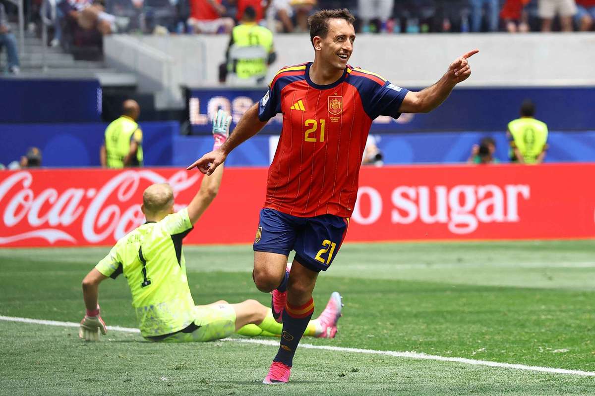 Avec un doublé d'Oyarzabal, l'Espagne en passe trois à l'Autriche et file en 8es de finale