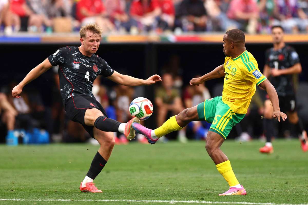 Canada defender De Fougerolles growing up fast at first World Cup