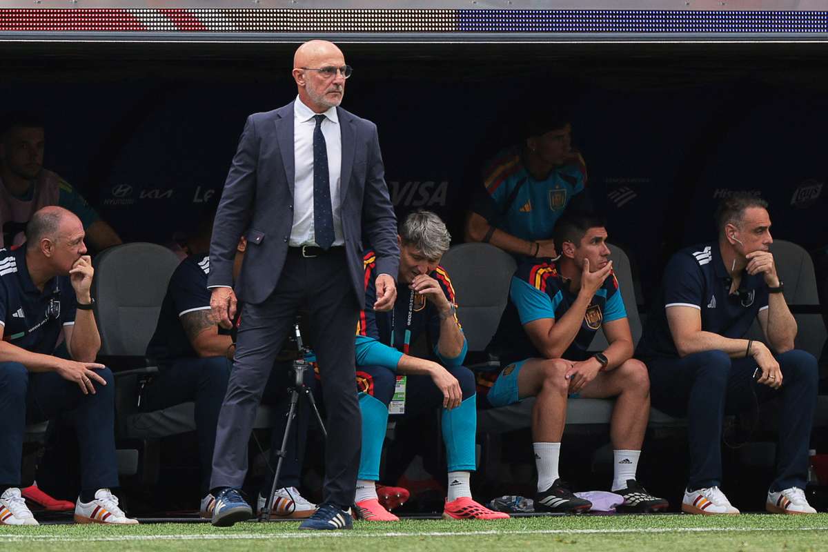 Mundial-2026: De la Fuente diz que "as grandes equipas aparecem quando mais se necessita"